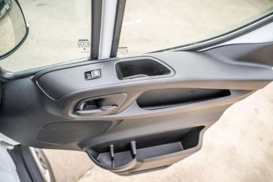 IVECO DAILY 35S14 -CNG +LECAPITAINE+CARRIER+DHOLLANDIA DAILY 35S14 -CNG +LECAPITAINE+CARRIER+DHOLLANDIA 2023 2 Refrigerate...