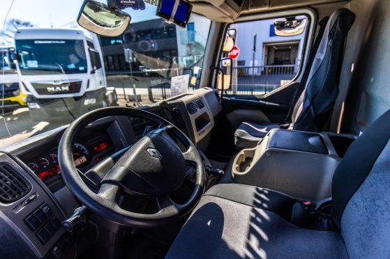 RENAULT MIDLUM 270 DXI +ALU 12.000L/4COMP. 701 2013 2 image 14