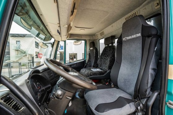 IVECO TRAKKER 360-6x4-PALFINGER TRAKKER 360-6x4-PALFINGER 2015 2 image 29