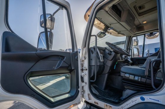 VOLVO FLH 290 +CARRIER+DHOLLANDIA FLH 290 +CARRIER+DHOLLANDIA 2013 2 image 41