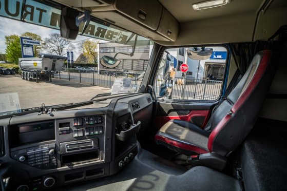 VOLVO FMX 460-6x4 FMX 460-6x4 2016 2 Tractor Units image 29