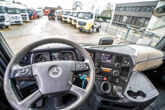 MERCEDES ACTROS 1846+ADR Mercedes-Benz ACTROS 1846+ADR 2018 2 Tractor Units image 41