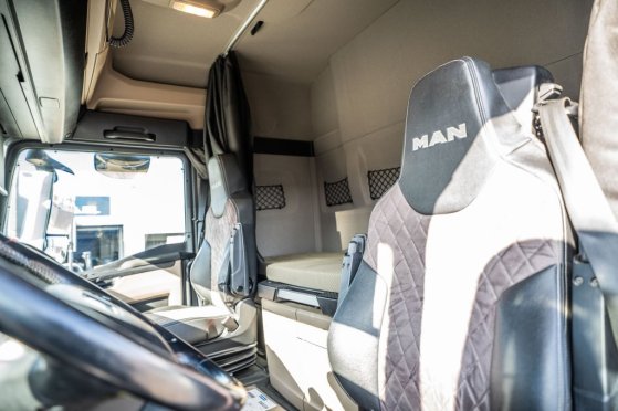 MAN TGX 18.510 LLS+INTARDER+HYDR. TGX 18.510 LLS+INTARDER+HYDR. 2022 2 Tractor Units image 41