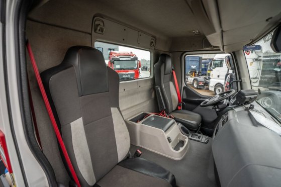 RENAULT D19 WIDE 320 DXI + DHOLLANDIA 2T. D19 WIDE 320 DXI + DHOLLANDIA 2T. 2018 2 image 17