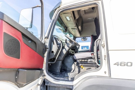 VOLVO FMX GLOB 460+HYDR FMX GLOB 460+HYDR 2017 2 Tractor Units image 28