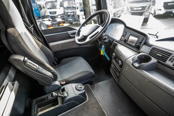 MAN TGS 33.440 BLS+ Big Axles+HYDR. TGS 33.440 BLS+ Big Axles+HYDR. 2014 2 Tractor Units image 18