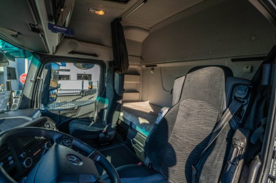 MERCEDES Arocs 1846 LS (no Actros ) Mercedes-Benz Arocs 1846 LS (no Actros ) 2017 2 Tractor Units image 44