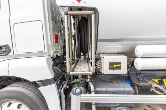 MERCEDES ANTOS 2530 BL+MAGYAR 19.000L/6COMP Mercedes-Benz ANTOS 2530 BL+MAGYAR 19.000L/6COMP 2020 2 image 94