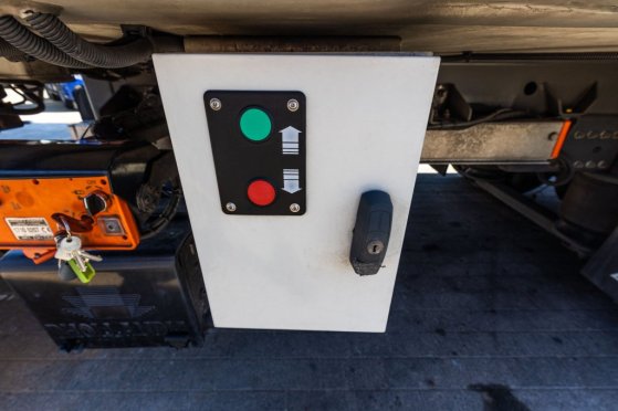 Heavy machinery product image - Image 14 of 15