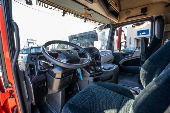 MERCEDES ACTROS 1843 LS+KIPHYDR. ACTROS 1843 LS+KIPHYDR. 2017 2 Tractor Units image 15
