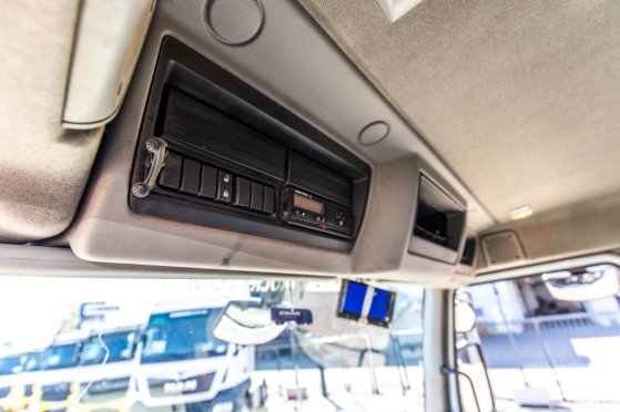 RENAULT MIDLUM 270 DXI +ALU 12.000L/4COMP. 701 2013 2 image 15