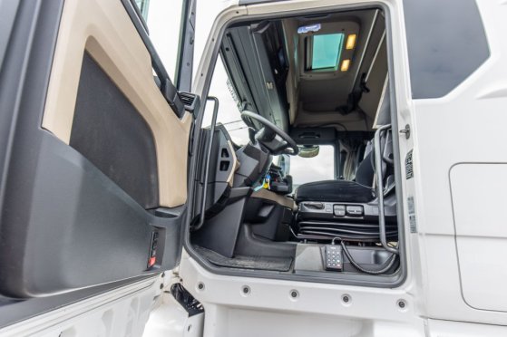 MAN TGX 18.470 BL SA +ADR+INTARDER TGX 18.470 BL SA +ADR+INTARDER 2021 2 Tractor Units image 28