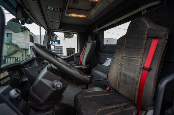 RENAULT C430.26 +DALBY C430.26 +DALBY 2018 2 image 30