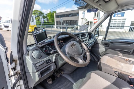 IVECO DAILY 35S17-3.0D DAILY 35S17-3.0D 2011 2 image 15