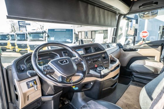MAN TGX 18.510 LLS+INTARDER+HYDR. TGX 18.510 LLS+INTARDER+HYDR. 2022 2 Tractor Units image 57