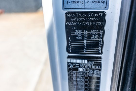 MAN TGX 18.470 XXL BLS + KIPHYDR. TGX 18.470 XXL BLS + KIPHYDR. 2019 2 Tractor Units image 28