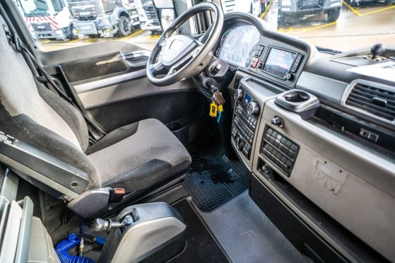MAN TGX 18.470 XLX BLS+HYDR. TGX 18.470 XLX BLS+HYDR. 2019 2 Tractor Units image 42