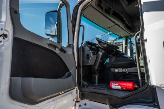 MERCEDES ACTROS 1844 LS-MP3+ VOITH Mercedes-Benz ACTROS 1844 LS-MP3+ VOITH 2011 2 Tractor Units image 45