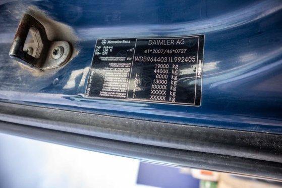 MERCEDES AROCS 1843 LS (NO ACTROS)+ HYDRAULIQUE Mercedes-Benz AROCS 1843 LS (NO ACTROS)+ HYDRAULIQUE 2015 2 Tractor Units ...
