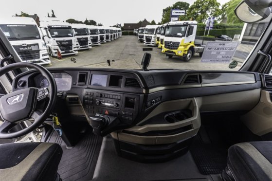 MAN TGX 18.470 BLS+KIPHYDR.+INTARDER TGX 18.470 BLS+KIPHYDR.+INTARDER 2020 2 Tractor Units image 17