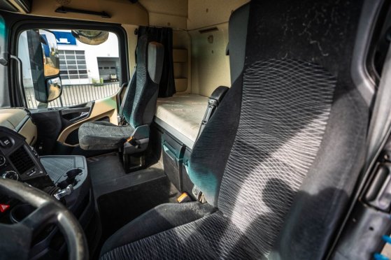 MERCEDES ACTROS 1846 BLS +ADR Mercedes-Benz ACTROS 1846 BLS +ADR 2018 2 Tractor Units image 45