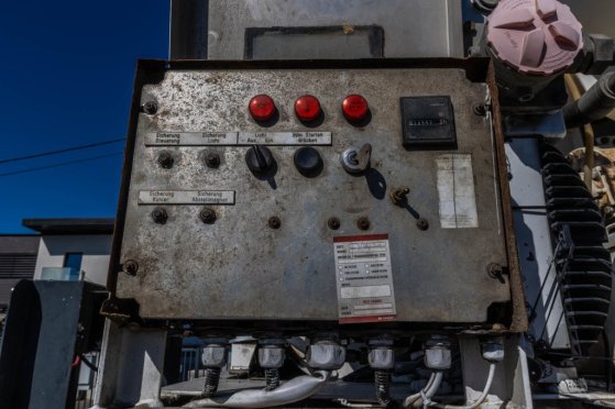 RENDERS BETON MIXER 12M3 + MOTOR/MOTEUR/ENGIN (MALAXEUR/MISCHER) Renders BETON MIXER 12M3 + MOTOR/MOTEUR/ENGIN (MALAXEUR/M...