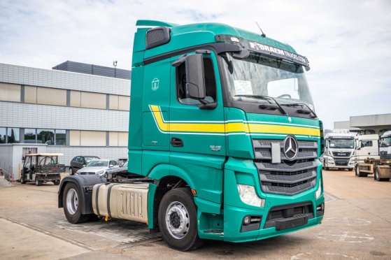 MERCEDES ACTROS 1845 LS+E5 Mercedes-Benz ACTROS 1845 LS+E5 2012 2 Tractor Units image 2