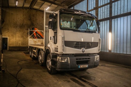 RENAULT KERAX 380DXI-8x4+PK18TM/3EXT KERAX 380DXI-8x4+PK18TM/3EXT 2011 2 image 2