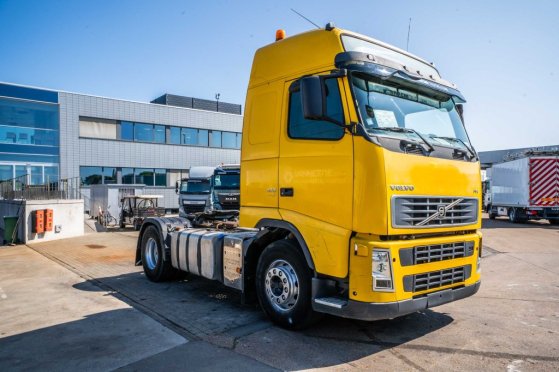 VOLVO FH 400+E5+KIPHYDR. 590 2008 2 Tractor Units image 2