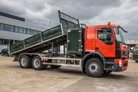 VOLVO FE 300 - 172 890 KM FE 300 - 172 890 KM 2011 2 Tipper trucks image 15