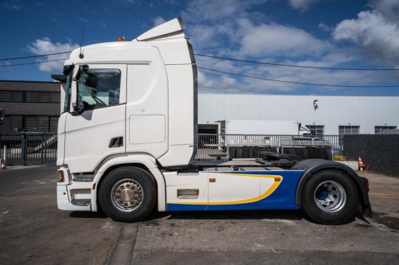 SCANIA R450-NEW MODEL + KIPHYDR. R450-NEW MODEL + KIPHYDR. 2017 2 Tractor Units image 32
