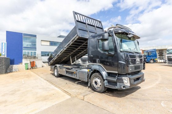 VOLVO FL 290 - 21.000 KM FL 290 - 21.000 KM 2021 2 Tipper trucks