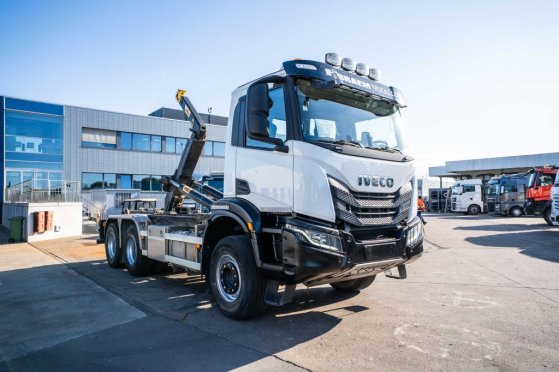 IVECO X-WAY 460 - HYVA - 91000 KM X-WAY 460 - HYVA - 91000 KM 2022 2 image 2