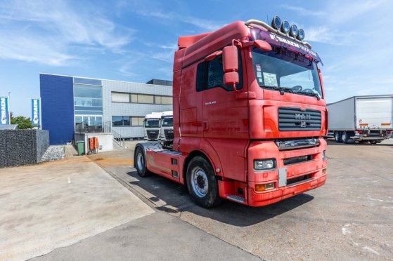 MAN TGA 18.480 XLX BLS + KIPHYDR. TGA 18.480 XLX BLS + KIPHYDR. 2007 2 Tractor Units image 2