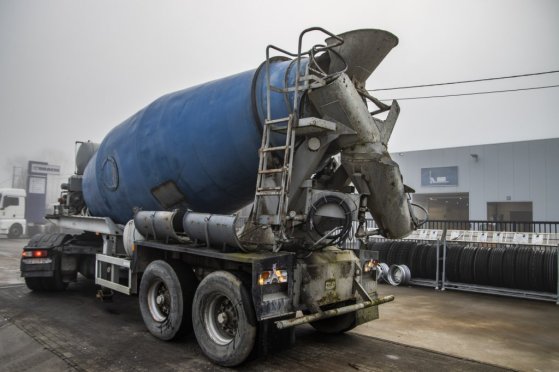 MOL BETON MIXER/MALAXEUR/MISCHER 12M3+MOTOR/MOTEUR MOL BETON MIXER/MALAXEUR/MISCHER 12M3+MOTOR/MOTEUR 2000 2 Concrete Mixe...