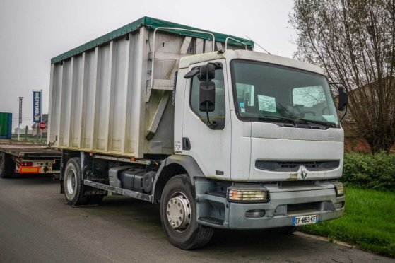 RENAULT PREMIUM 320 PREMIUM 320 2004 2 Tipper trucks image 30