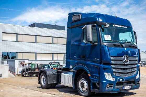 MERCEDES ACTROS 1848 LS Mercedes-Benz ACTROS 1848 LS 2015 2 Tractor Units image 15