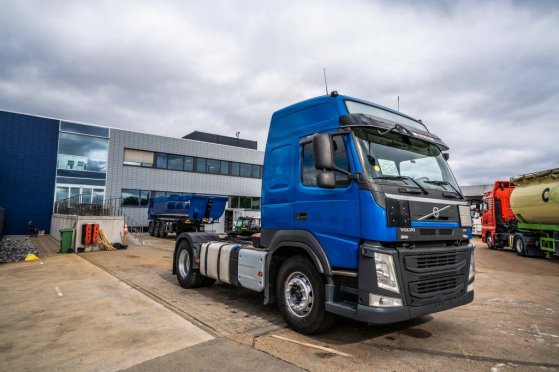 VOLVO FM 420 + KIPHYDR. FM 420 + KIPHYDR. 2018 2 Tractor Units image 62