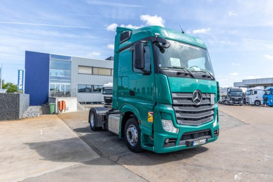 MERCEDES ACTROS 1845 LS Mercedes-Benz ACTROS 1845 LS 2015 2 Tractor Units image 31