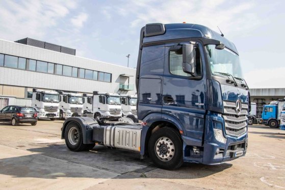 MERCEDES ACTROS 1848 LS+E6+HYDR. Mercedes-Benz ACTROS 1848 LS+E6+HYDR. 2014 2 Tractor Units image 2