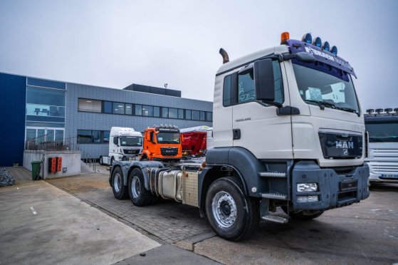 MAN TGS 33.440 BLS - MANUAL - BIG AXLES TGS 33.440 BLS - MANUAL - BIG AXLES 2008 2 Tractor Units image 2