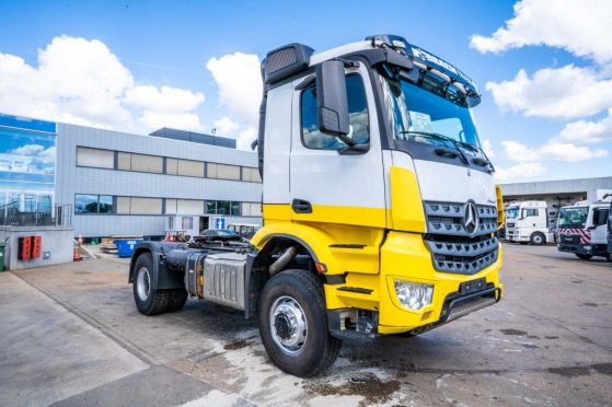 MERCEDES AROCS 2045 AS (cardan)+ manual Mercedes-Benz AROCS 2045 AS (cardan)+ manual 2017 2 Tractor Units image 88