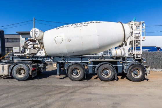 RENDERS BETON MIXER 12M3 + MOTOR/MOTEUR/ENGIN (MALAXEUR/MISCHER) Renders BETON MIXER 12M3 + MOTOR/MOTEUR/ENGIN (MALAXEUR/M...