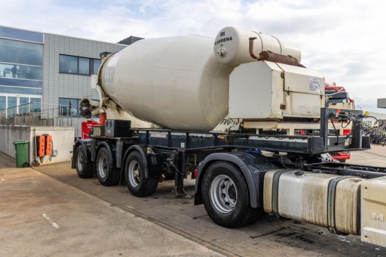 RENDERS BETON MIXER 12M3 + MOTOR (MALAXEUR/MISCHER) Renders BETON MIXER 12M3 + MOTOR (MALAXEUR/MISCHER) 2012 2 Concrete Mi...