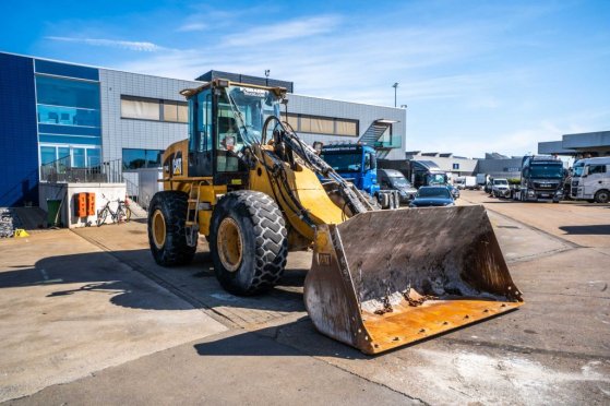 CATERPILLAR CAT 924G // GODET 3m3 CAT 924G // GODET 3m3 2008 2 Wheel Loaders image 62