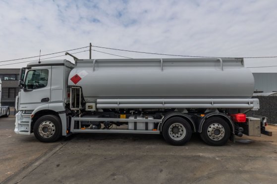 MERCEDES ANTOS 2530 BL+MAGYAR 19.000L/6COMP Mercedes-Benz ANTOS 2530 BL+MAGYAR 19.000L/6COMP 2020 2 image 167