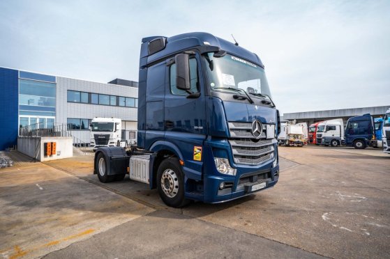 MERCEDES ACTROS 1846 BLS +ADR ACTROS 1846 BLS +ADR 2018 2 Tractor Units image 3