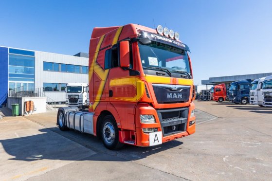 MAN TGX 18.440 XLX BLS + KIPHYDR. TGX 18.440 XLX BLS + KIPHYDR. 2015 2 Tractor Units image 31