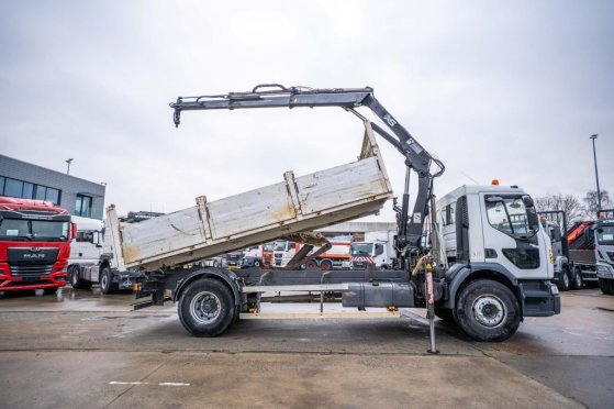 RENAULT PREMIUM 320+HIAB 112+2EXT PREMIUM 320+HIAB 112+2EXT 2006 2 Tipper trucks image 33