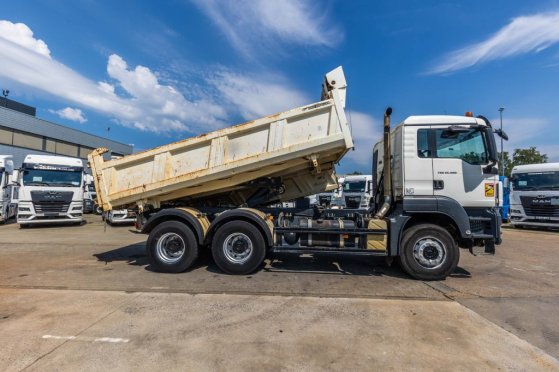 MAN TGS 33.400 BB+BIBENNE+INTARDER TGS 33.400 BB+BIBENNE+INTARDER 2009 2 Tipper trucks image 14